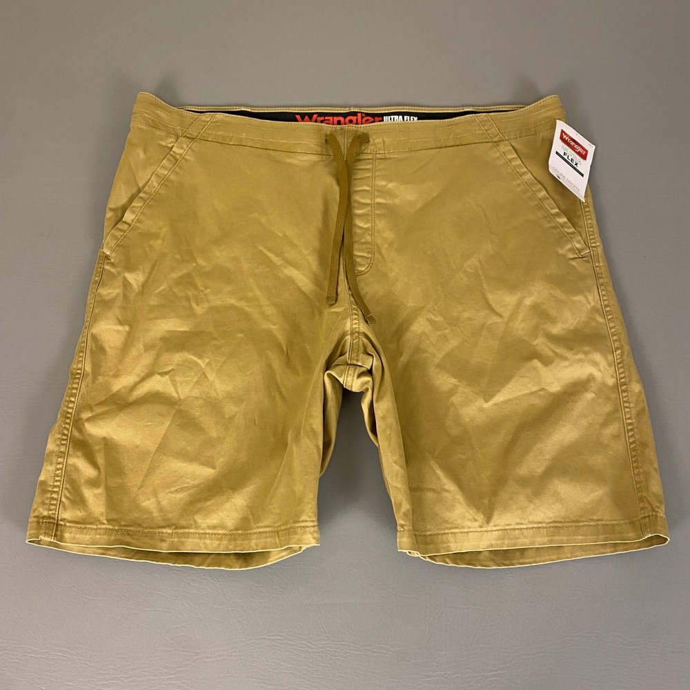 Wrangler Ultra‎ Flex Shorts Men's XL Khaki Drawstring Waist Flat Front NWT